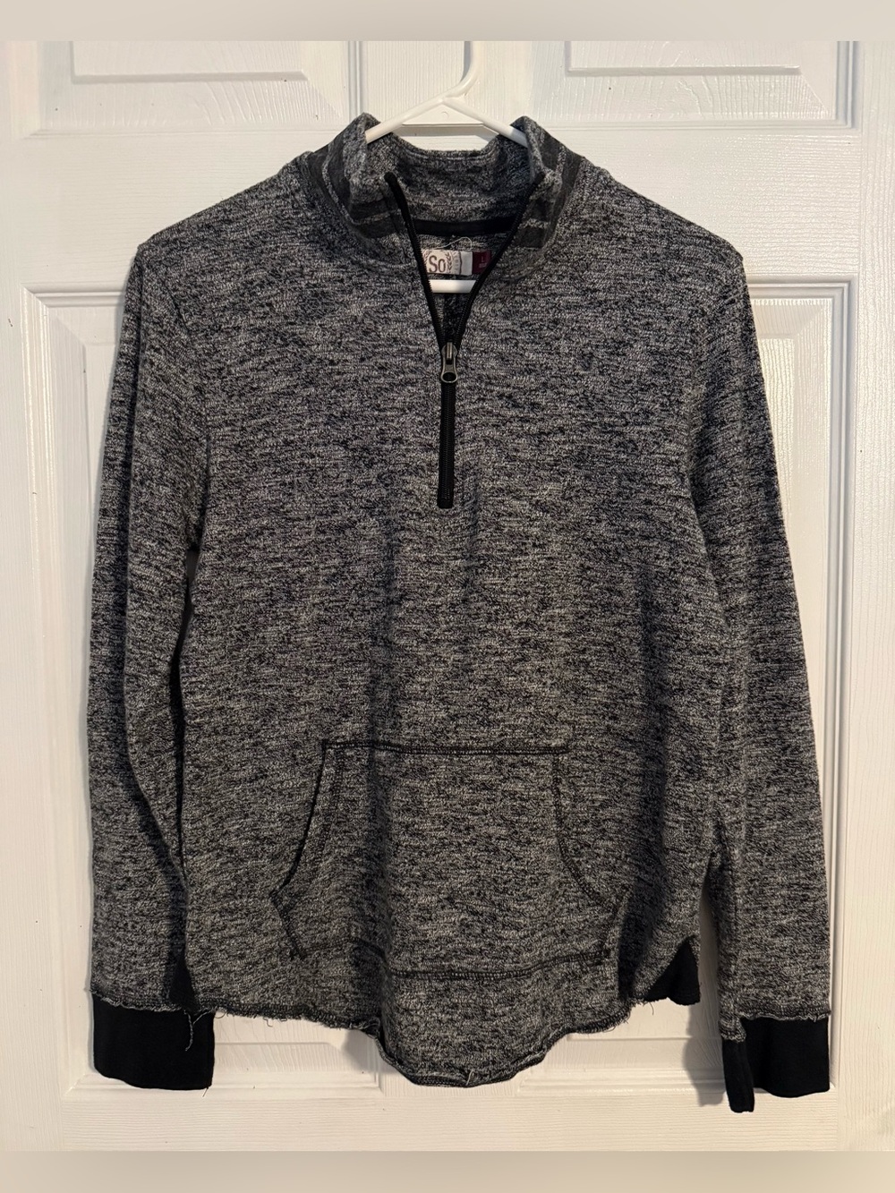 SO Women’s Black/Gray Quarter-Zip Pullover Sweater Size L